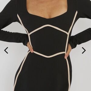 Chic Black and Cream Long Sleeve Dress